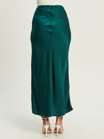 Tussah Skirt 'LEILA' in Green: back