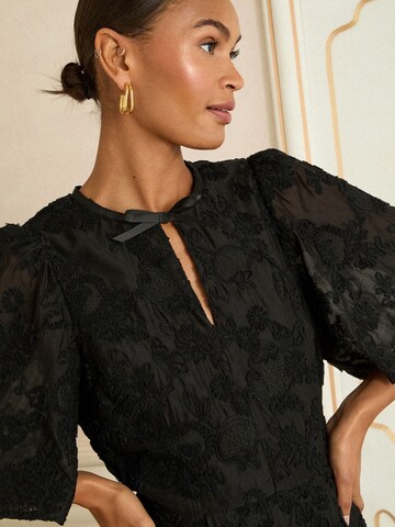 Robe love & roses en noir