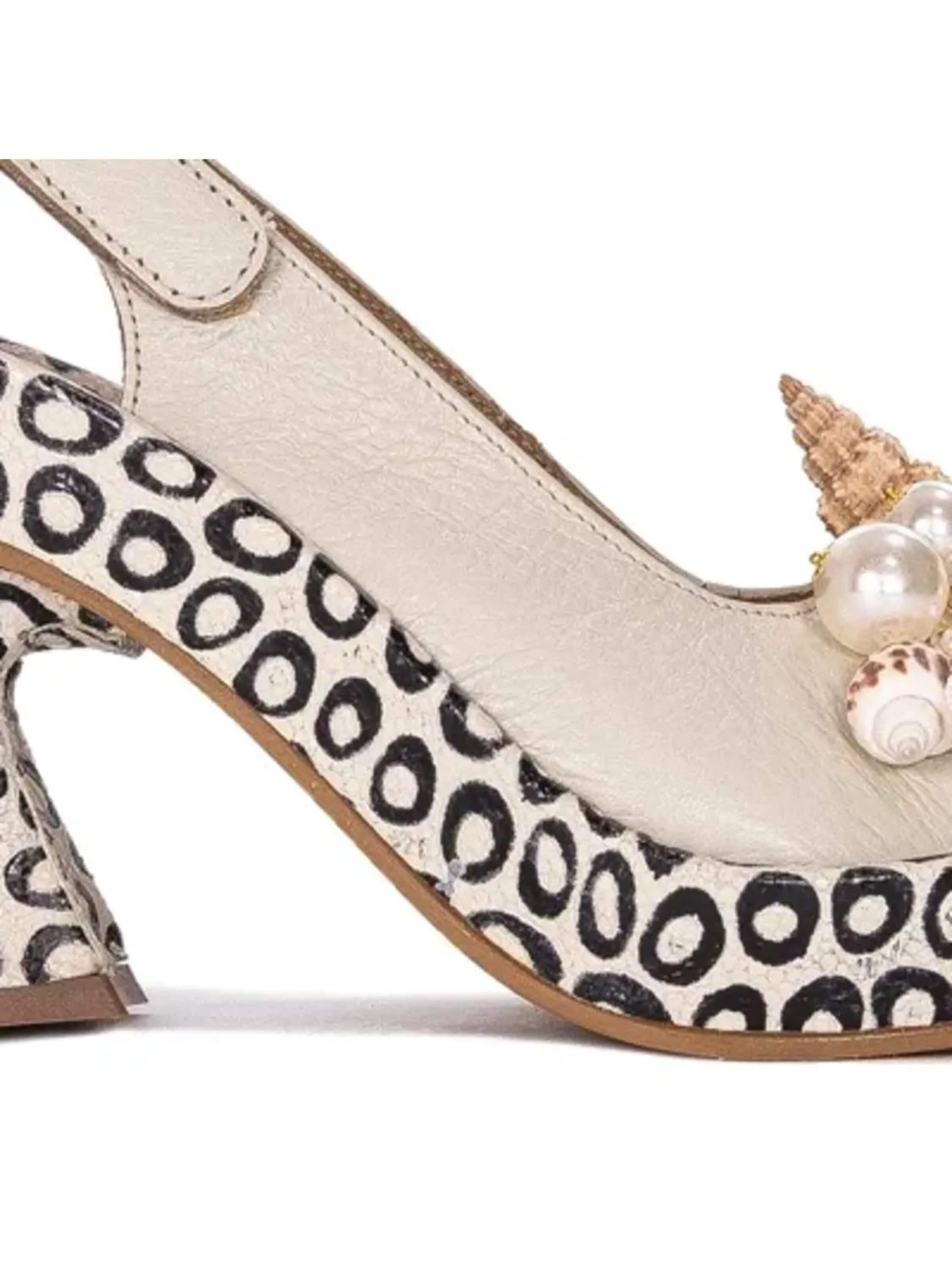 Maciejka Pumps '05932-04/00-1'‌‌‌‌‌‌‌‌‌ in Beige