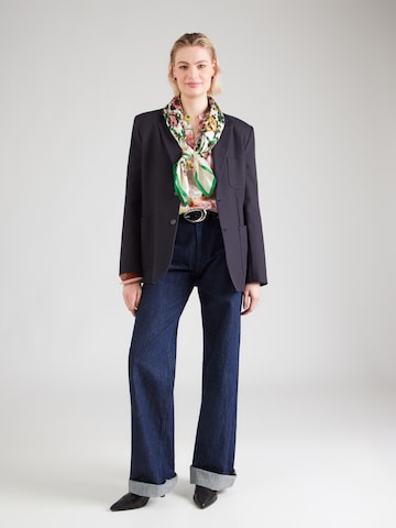 Emily Van Den Bergh - Blusa en blanco