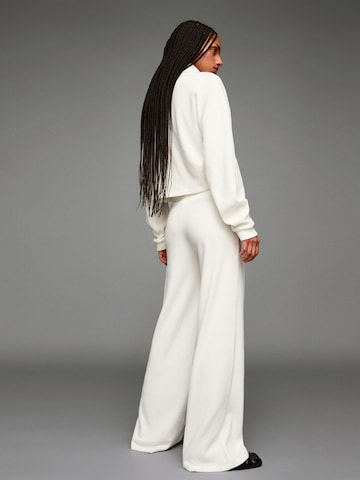 Wide leg Pantaloni di Bershka in beige