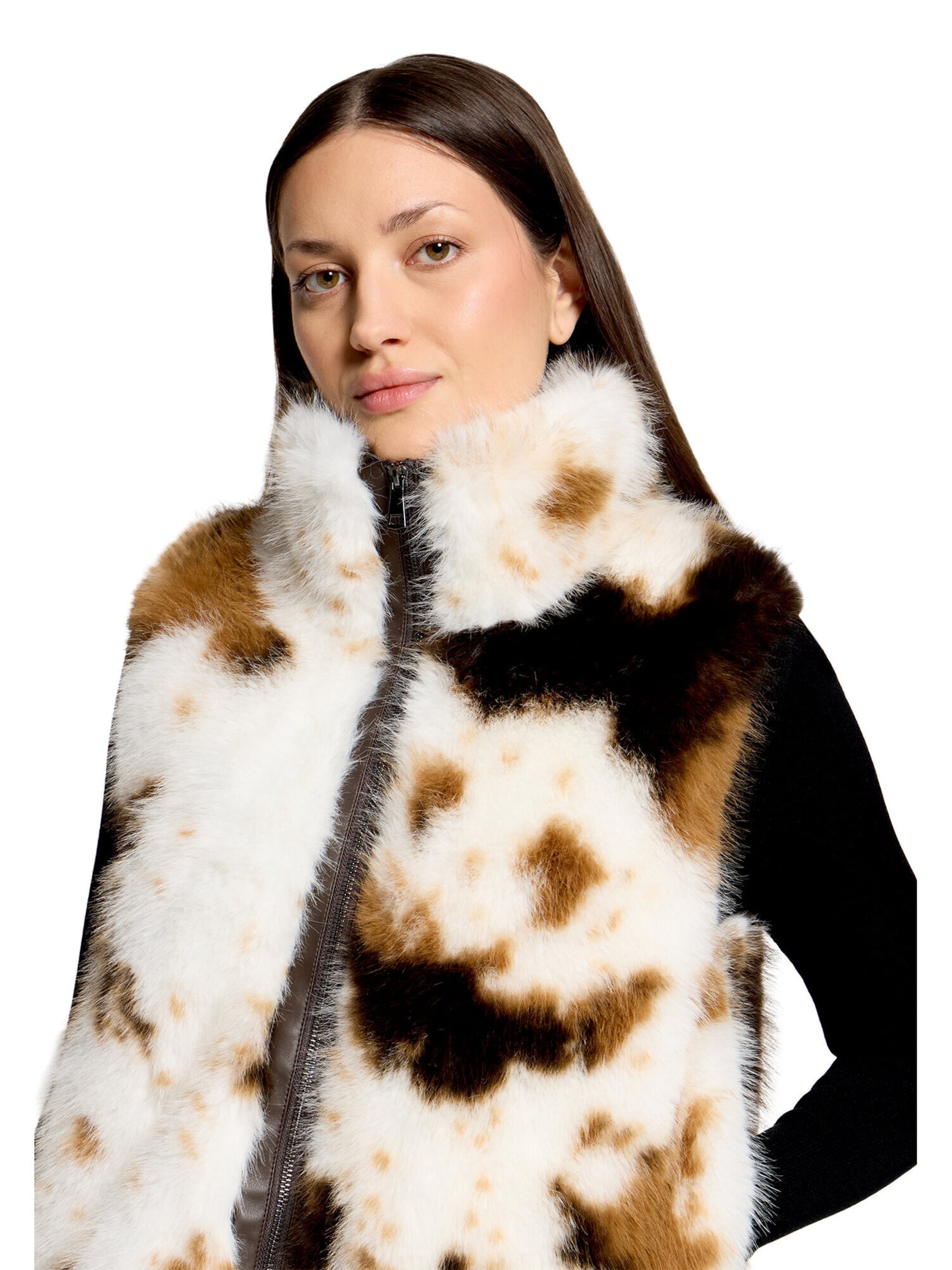 Gilet di Amber & June in beige