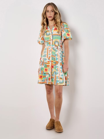 Robe Apricot en mélange de couleurs