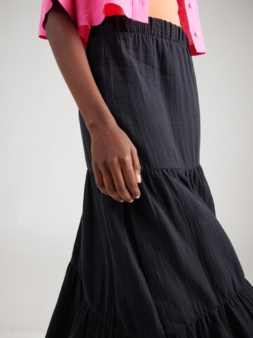 PIECES Skirt 'SIKKA' in Black
