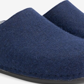 Travelin Slippers 'Be-Home' in Blue