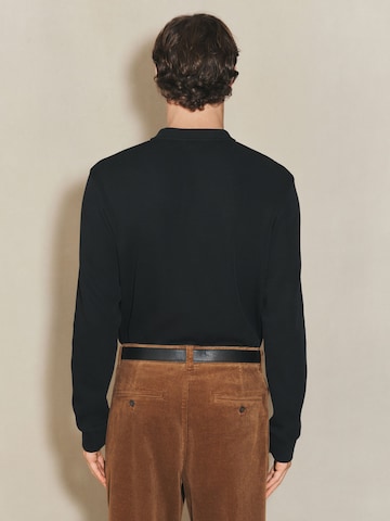 Next - Camiseta en negro