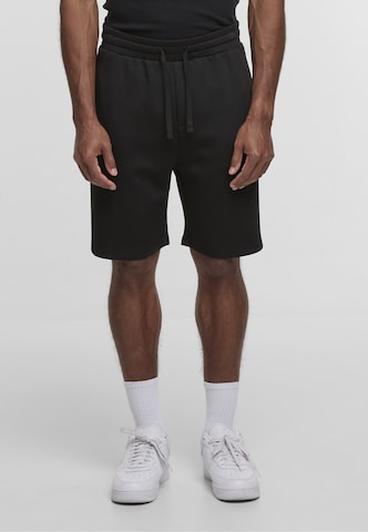 Urban Classics Regular Pants in Black: front