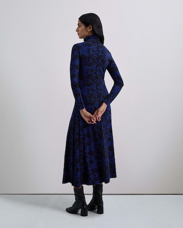 Scalpers Kleid 'Scjerseyoverlock' in Blau