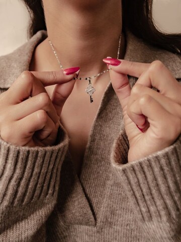 Collana 'New Beginnings' di Hey Happiness in argento