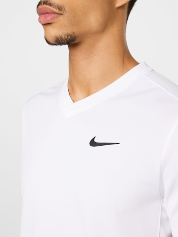 T-Shirt fonctionnel 'Victory' NIKE en blanc