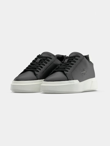 Calvin Klein Sneakers in Black