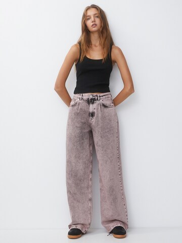 Wide leg Pantaloni cu cute de la Pull&Bear pe roz