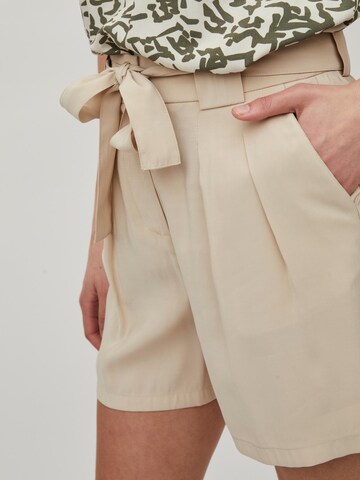 VILA Regular Bandplooibroek in Beige