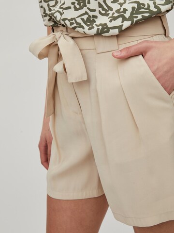 VILA Regular Pleat-Front Pants 'Pauline' in Beige