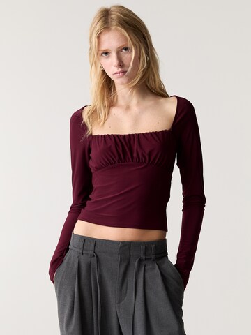 Pull&Bear Koszulka w kolorze czerwony: przód