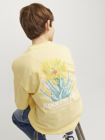 T-Shirt 'Casablanca' Jack & Jones Junior en jaune : devant