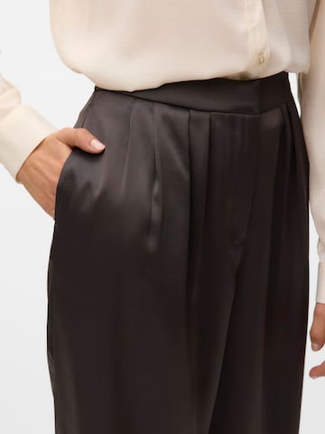 VERO MODA Wide Leg Bukser med lægfolder 'VMSesil' i grå