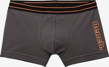 Pantaloncini intimi di BENCH in grigio