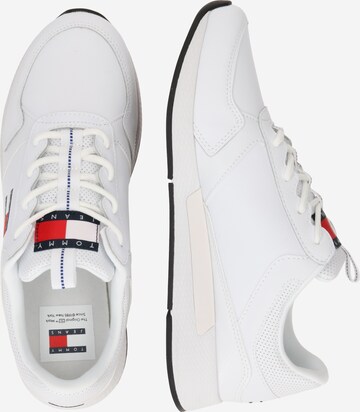 Tommy Jeans Sneakers laag 'Essential' in Wit