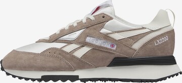 Reebok Låg sneaker 'LX 2200' i beige: framsida