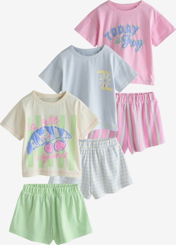 Next Yöpuku värissä beige: etupuoli