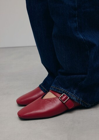 SACHA Ballerina met riempjes in Rood
