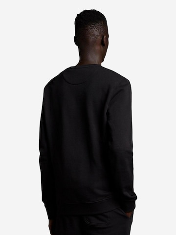 Lyle & Scott Свитшот в Черный