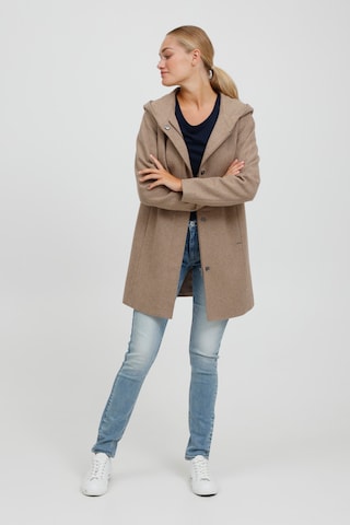 Oxmo Between-Seasons Coat 'Nelina' in Beige