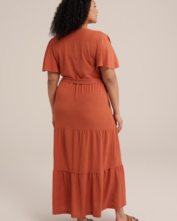 WE Fashion Dress in Orange