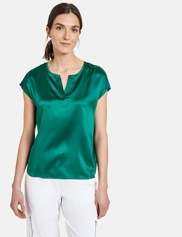 GERRY WEBER Blouse in Green: front