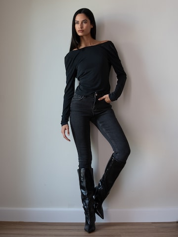 MYLAVIE by Sarah Harrison Скинни Джинсы в Черный