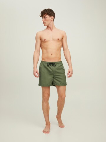 JACK & JONES Badeshorts i blå