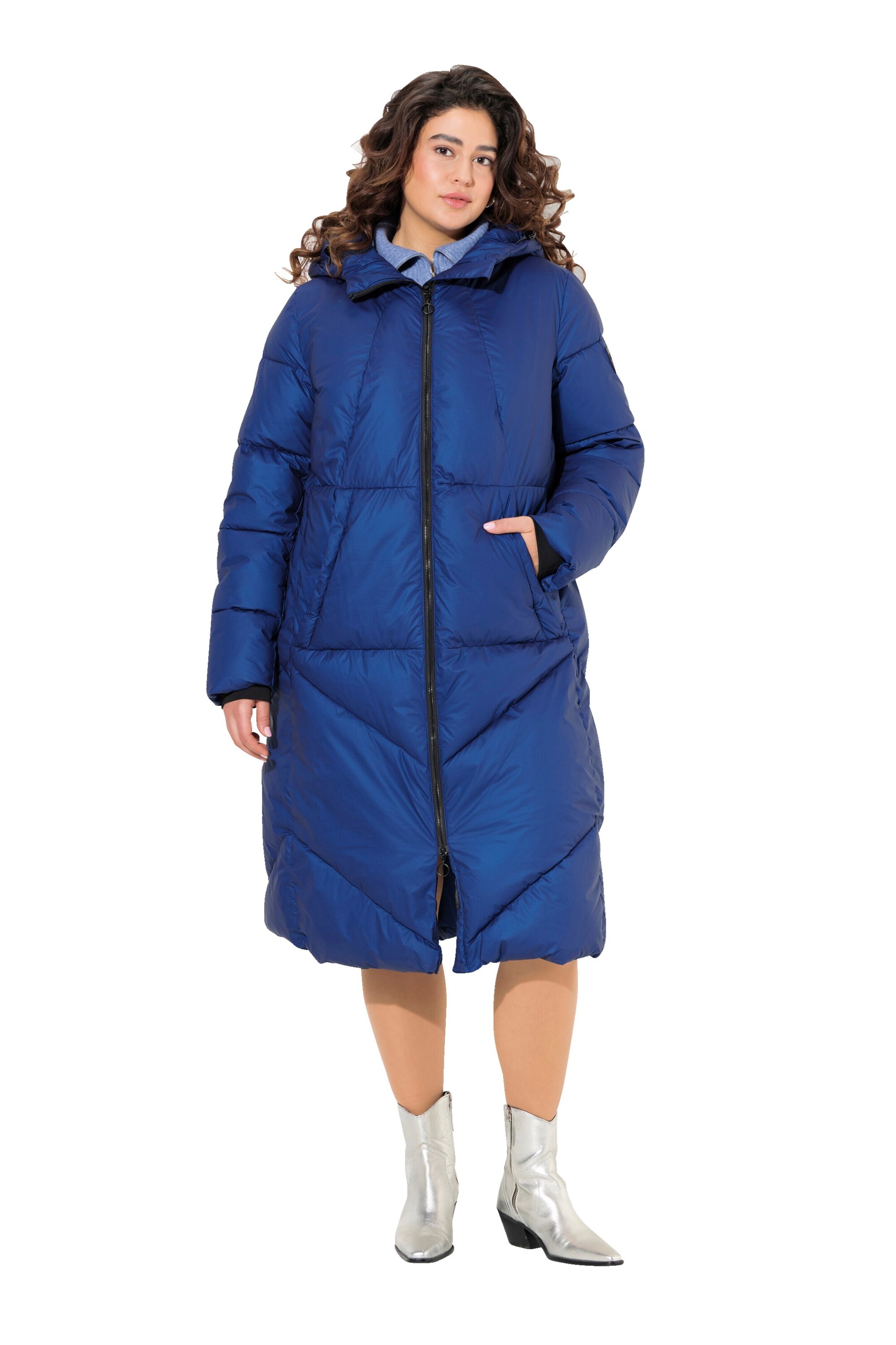 Ulla Popken Winter Coat in Blue: front