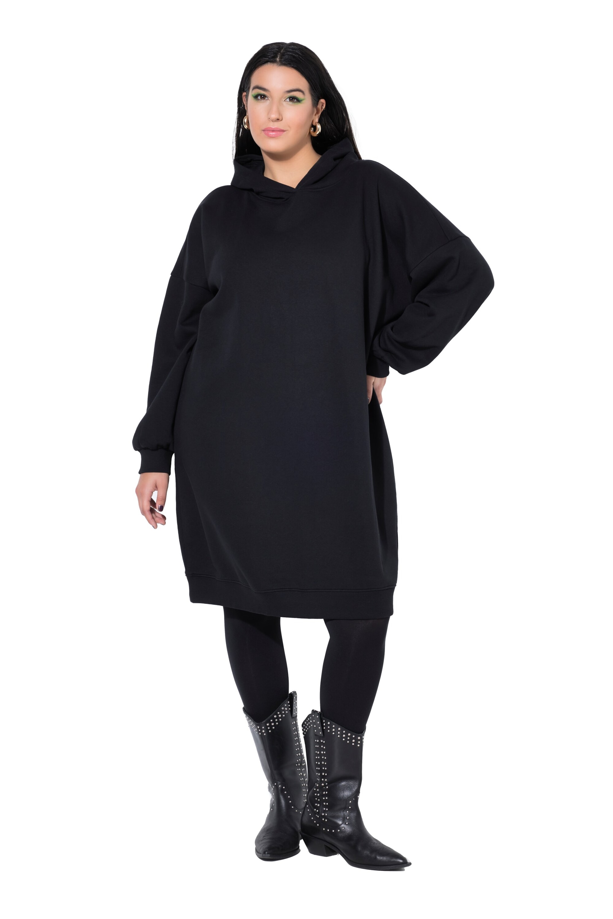 Studio Untold Oversized jurk in Zwart: voorkant