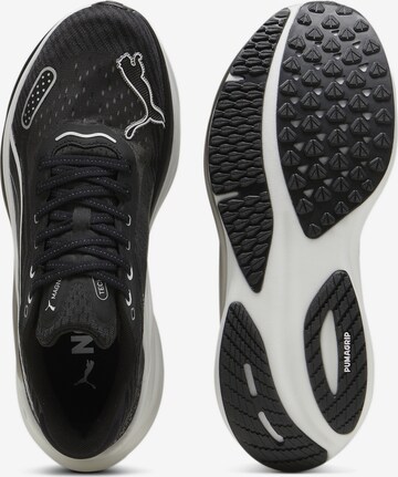 Chaussure de course 'Magnify NITRO™' PUMA en noir