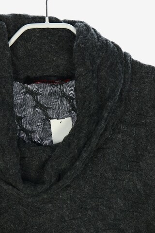 Sandro Ferrone Sweater & Cardigan in S in Grey