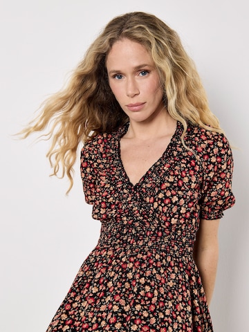 Apricot Jurk in Gemengde kleuren