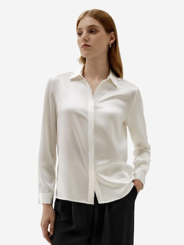 Lilysilk - Blusa en blanco: frente