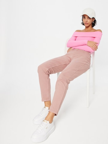 PIECES Tapered Jeans 'KESIA' in Pink