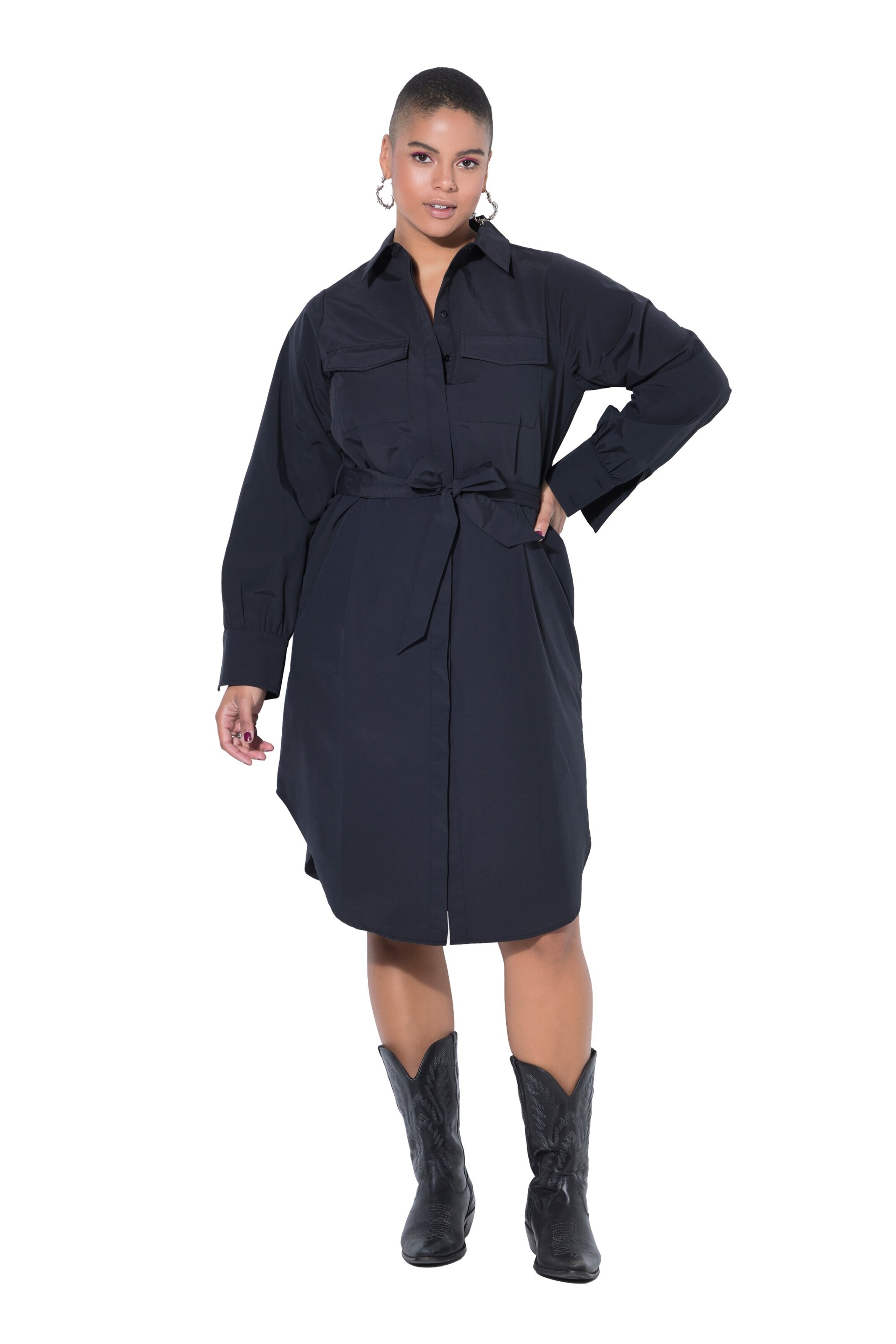 Studio Untold Dress in Black: front