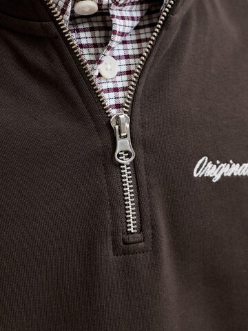 Jack & Jones Junior Sweatshirt 'JORNorrebro' in Brown