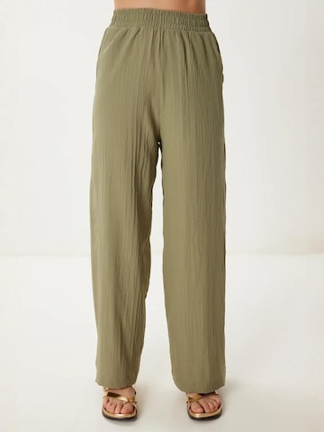 Pantalons de tailleur Happiness İstanbul en vert