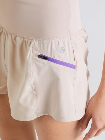 NIKE Loosefit Sportshorts 'MEMBERSHIP' in Pink