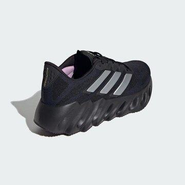 Chaussure de course 'Switch FWD' ADIDAS PERFORMANCE en noir