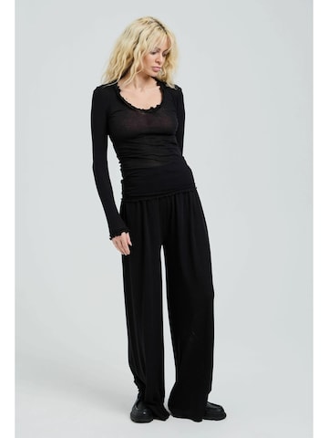 Maglietta 'Romance' di Seamless Basic in nero