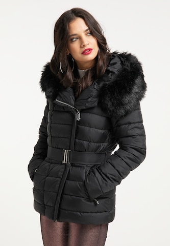 faina Winter Jacket in Black: front