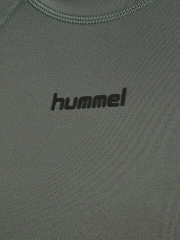 T-shirt fonctionnel Hummel en gris