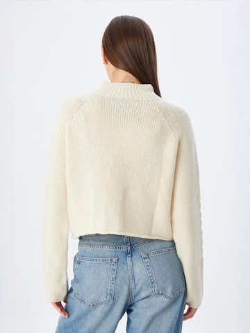 Pullover di MixRay in bianco