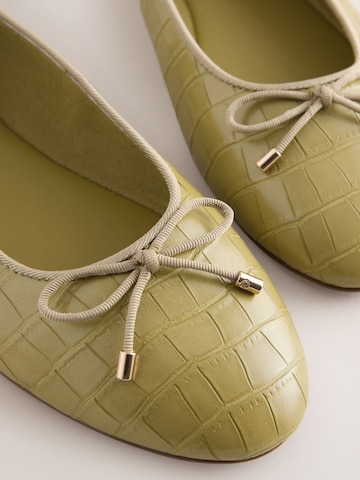Ballerina con cinturino 'Forever Comfort' di Next in verde