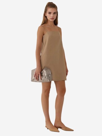 Hiccup - Vestido em bege